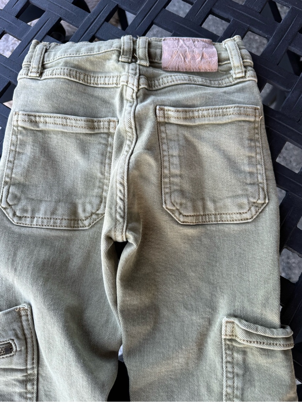 Zara Girls Olive Green Cargo Jeans - Classic Utility Style - Size 7 Kids - Picture 10 of 11